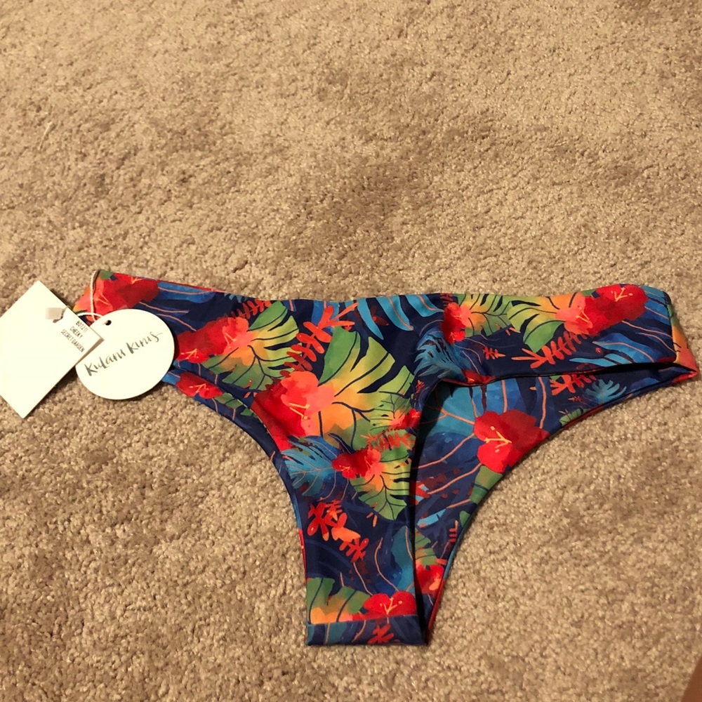 KuLani Kinis Cheeky Bikini 👙 Bottom